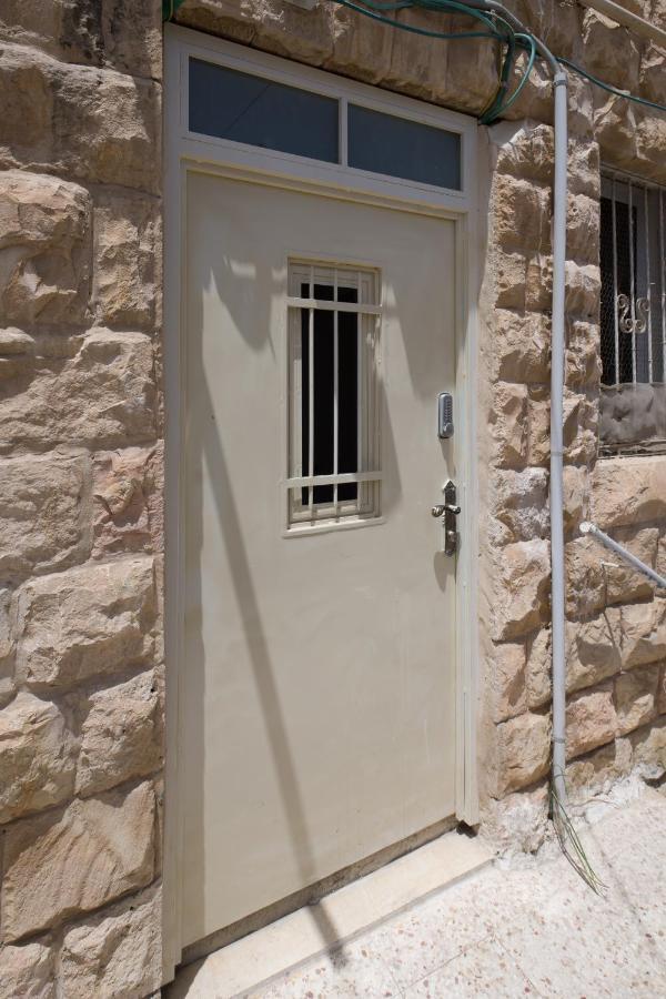 القدس Aju Hamadregot 31 Suites المظهر الخارجي الصورة
